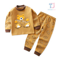 2-piece pajama set of top and trousers with prints The Bear