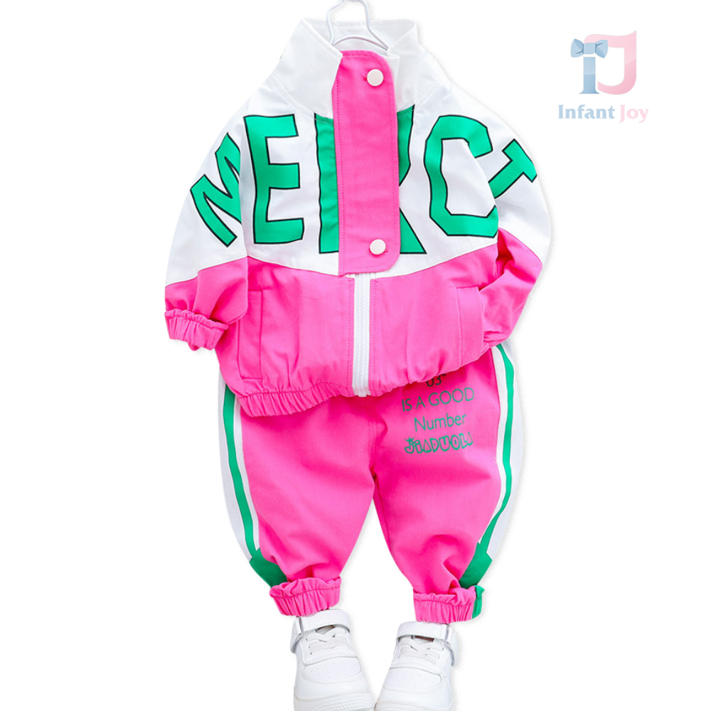 2-częściowy komplet sportowy z nowoczesną kurtką typu bomber i wysokim kołnierzem Bright Miss Pink Juaduola