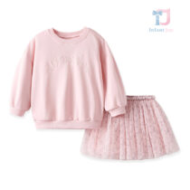 2-piece blouse/sweatshirt and pleated skirt set Wonder Glower