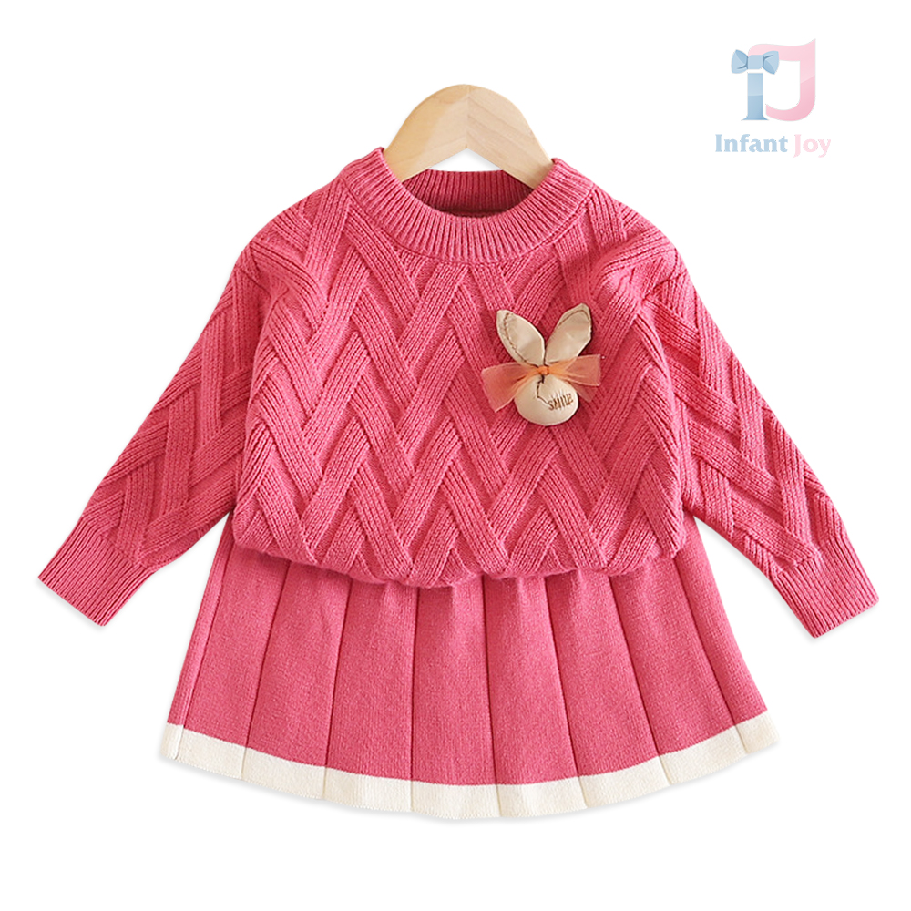 Premium 2-piece knit set with skirt and brooch Cyclama Burry Miss