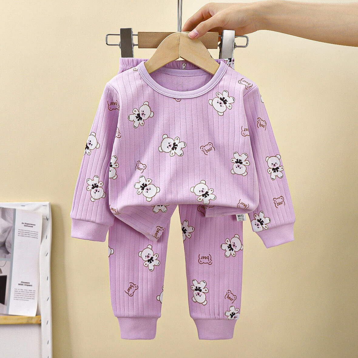 bebeshka-detska-pijama-bear-planet-lilac