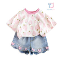 2-piece t-shirt with strawberry print and denim trousers with 3d hearts Love Strawberries