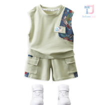 2-piece modern top with colorful details and short cargo trousers set Summer Green